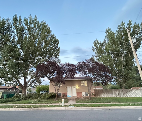 620 E 950 S
                     MLS #2180677