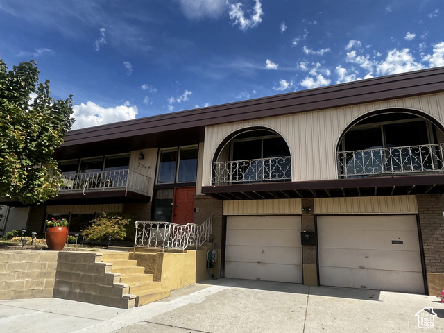 2546 E Campus Dr
                     MLS #2180702