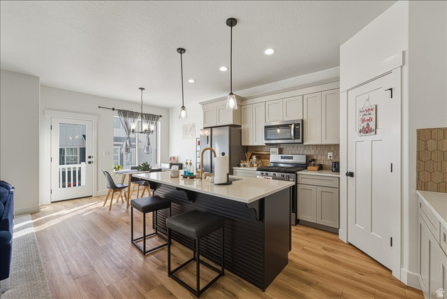 1752 N Festive Way, Saratoga Springs, UT 84045, photo 7