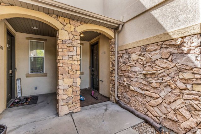 6776 S Harbonne Ln W, West Jordan, UT 84084, photo 3