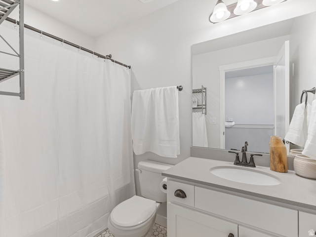 5969 W Lake Ave S, South Jordan, UT 84009, photo 10