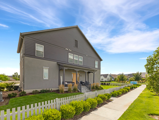 5969 W LAKE AVE, South Jordan UT 84009