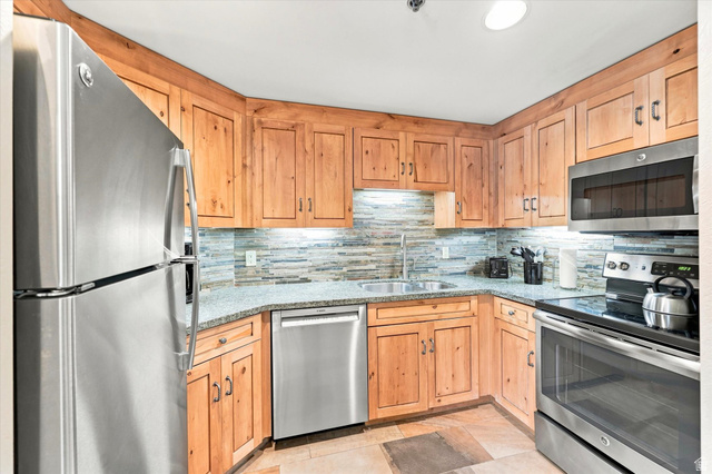 3855 Canyons Resort Dr #560, Park City, UT 84098, photo 11