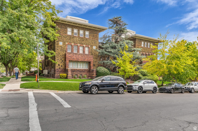 86 N B #8, Salt Lake City, UT 84103, photo 2