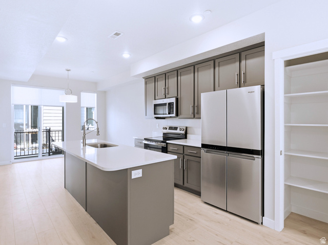 1146 S Redwood Rd #802, Salt Lake City, UT 84104, photo 4