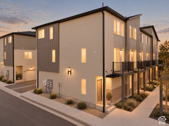 1146 S REDWOOD RD #802, Salt Lake City UT 84104