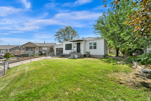 8795 W Edith Cir
                     MLS #2181090