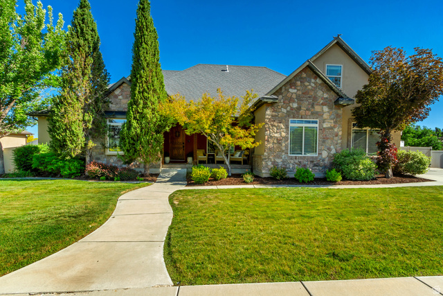1543 E 260 N
                     MLS #2181099