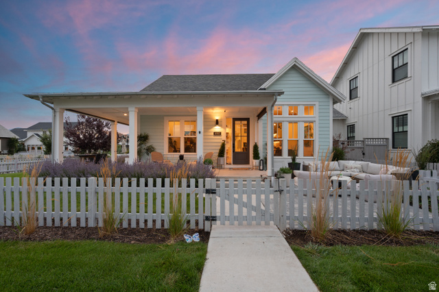10917 S PADDLE BOARD WAY, South Jordan UT 84009