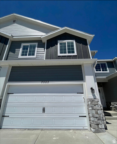 7303 N Hidden Loop Rd, Eagle Mountain, UT 84005