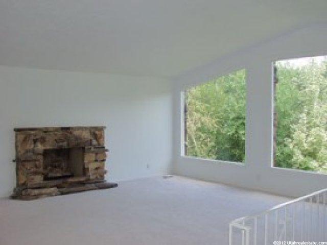 8252 Escalante Dr, Sandy, UT 84093 — photo 2