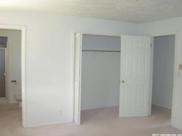 8252 Escalante Dr, Sandy, UT 84093 — photo 5