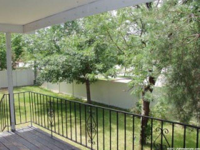 8252 Escalante Dr, Sandy, UT 84093 — photo 8