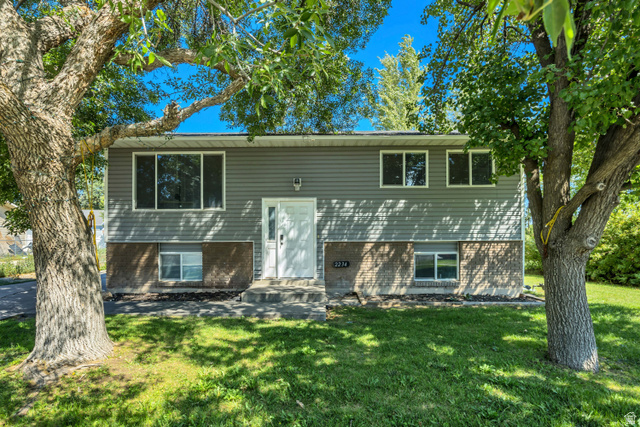 2234 W 7680 S, West Jordan UT 84084