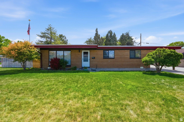 565 W 5465 S, Murray UT 84123