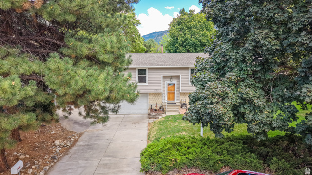 7283 S PECAN CIR, Cottonwood Heights UT 84121
