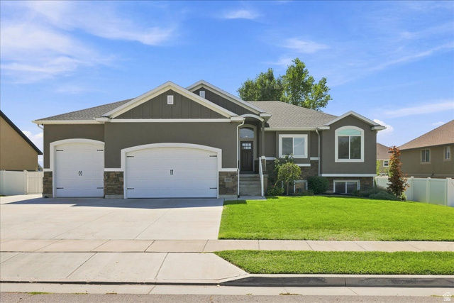 4563 W 3300 S
                     MLS #2181624