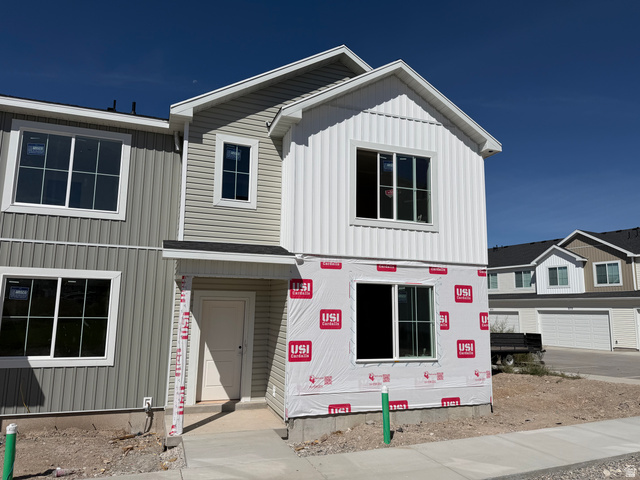 Main photo for 676 N 280 W