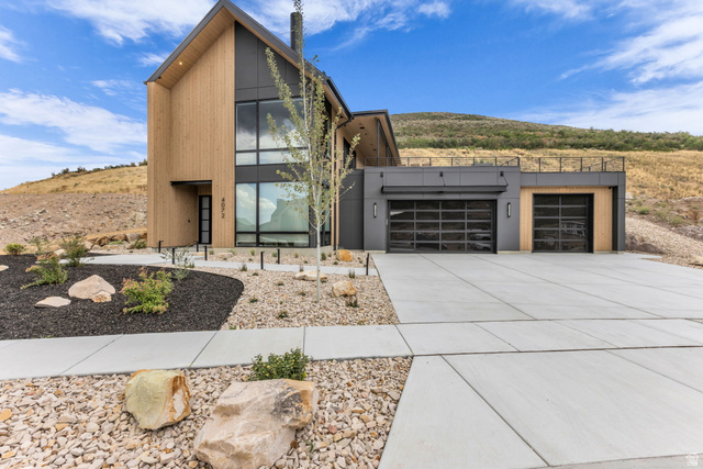 Main photo for 4072 E Harris Way #120