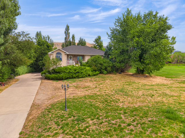 4380 S Main St
                     MLS #2181796
