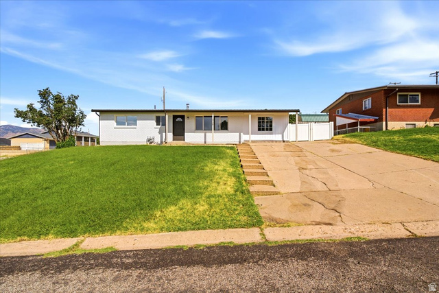 3726 S 2025 W
                     MLS #2182037