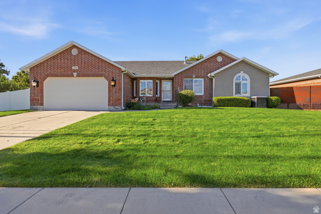 3215 W Cameron Court
                     MLS #2182291