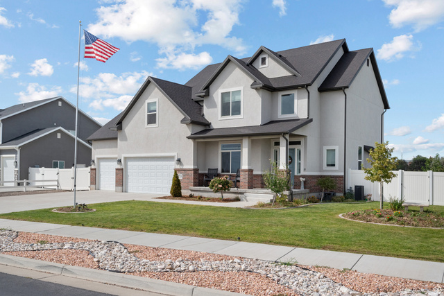 2752 W 725 N
                     MLS #2182366