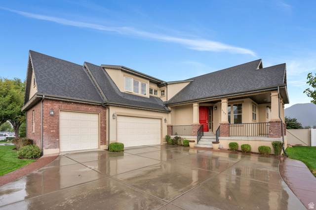 2169 W Yarrow Dr
                     MLS #2182394