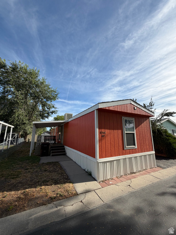 Main photo for 1264  Goldfinch St