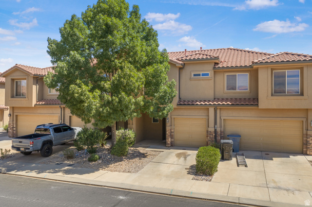 2516  Manzoni Rd
                     MLS #2182442