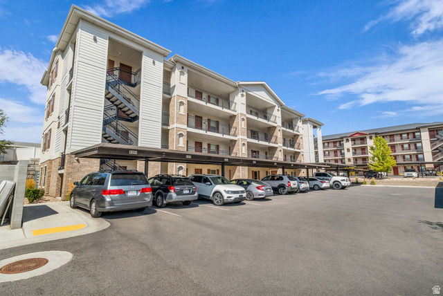 1140 W 950 N #e201
                     MLS #2182443