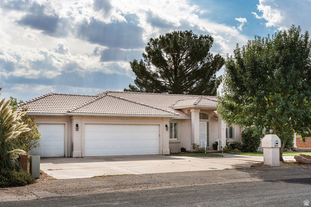3415 S Mulberry Dr
                     MLS #2182469