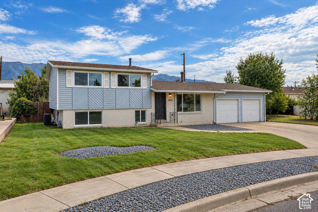 1926 N 440 W
                     MLS #2182470