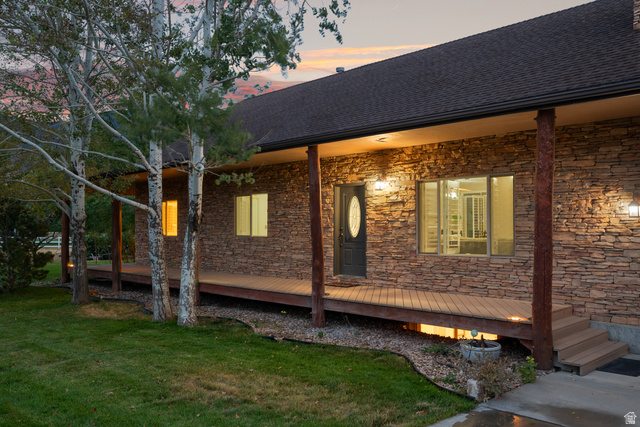 1122  Ironwood Rd
                     MLS #2182540
