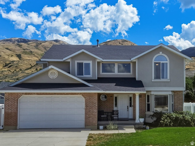 2517 S Freedom St
                     MLS #2182574