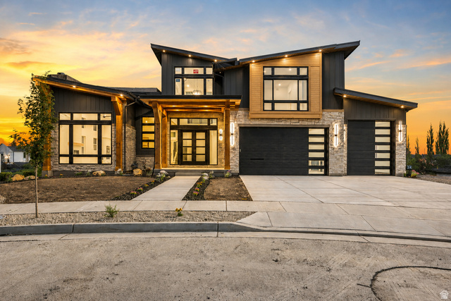 528 E Gilmour St
                     MLS #2182596