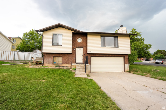 1246 N Nalder St
                     MLS #2182623