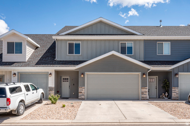 1563 S TOPAZ DR #C, Cedar City UT 84720