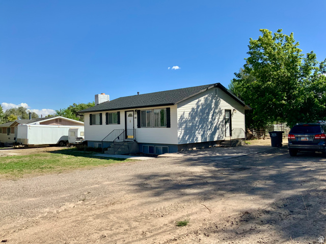 350 N 100 E
                     MLS #2182660