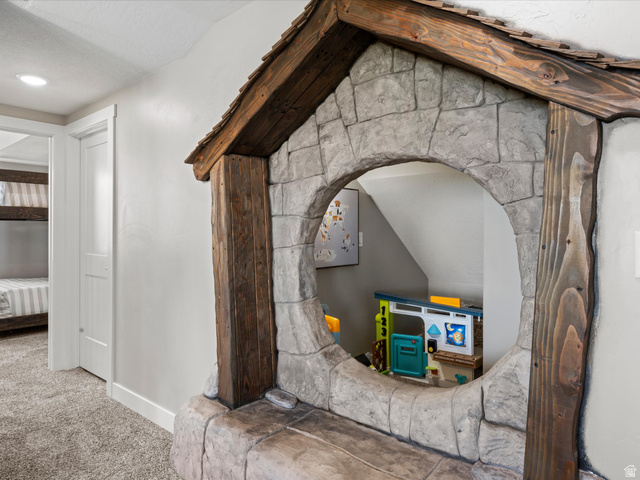 68 Hawksbeard Cir
