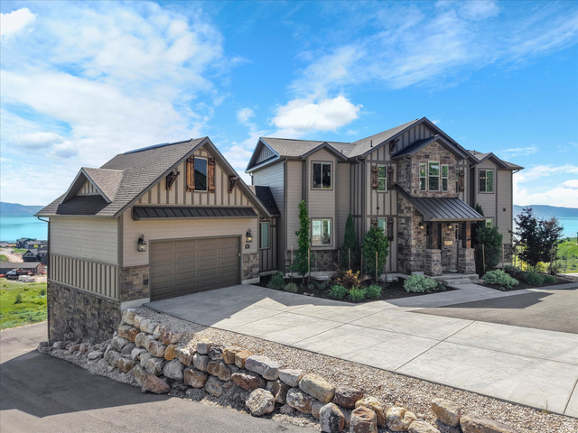 68 Hawksbeard Cir