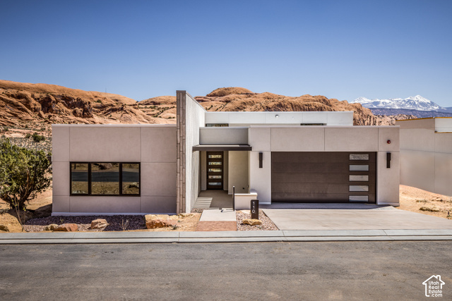 212  Lionsback Loop #36
                     MLS #2182734
