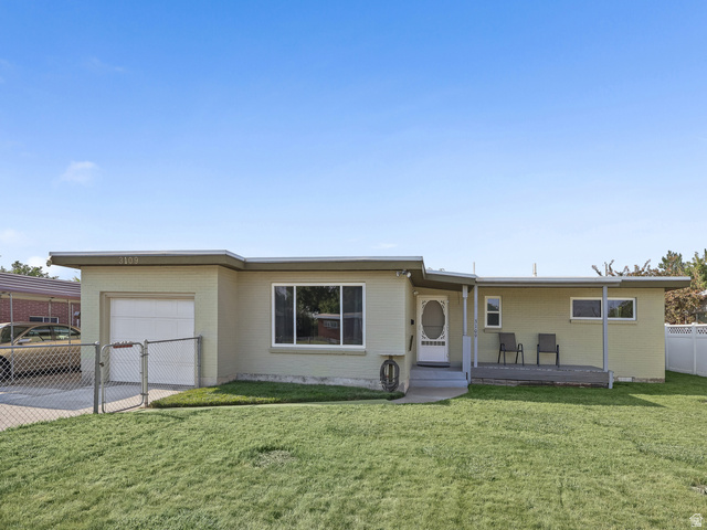 3109 W Lemay Ave
                     MLS #2182740