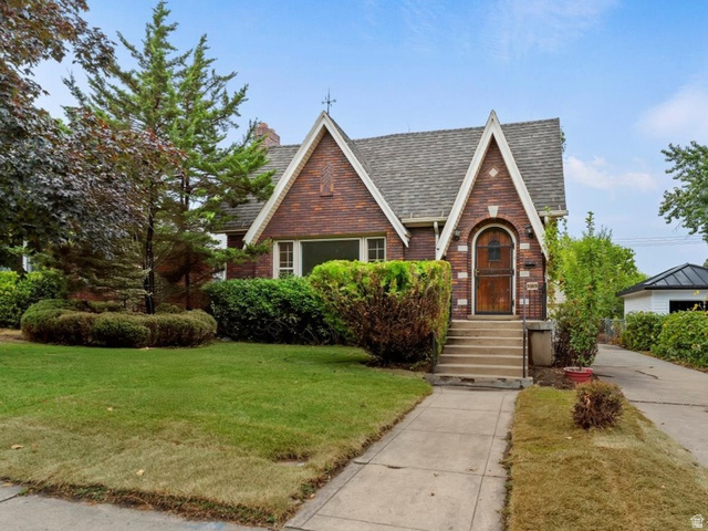 2737 S Harrison
                     MLS #2182798
