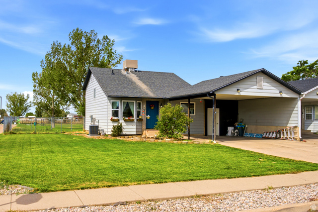 4595 S 3850 W, Roy UT 84067