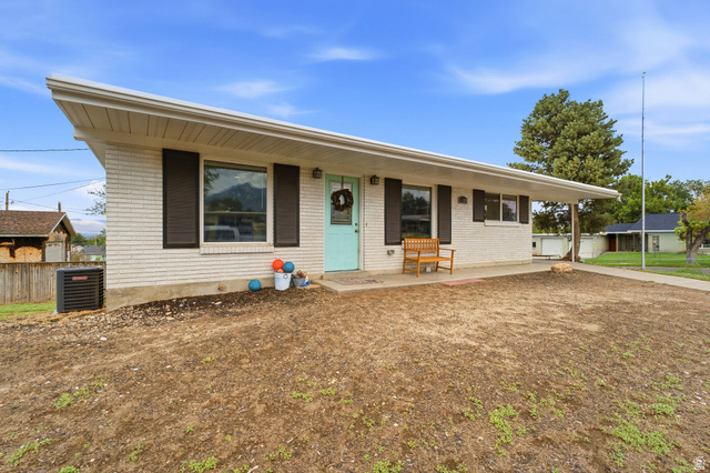 10384 S Amaryllis Dr
                     MLS #2182834