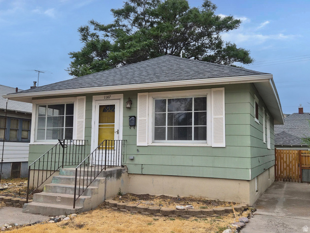 Main photo for 1147 N Hayes