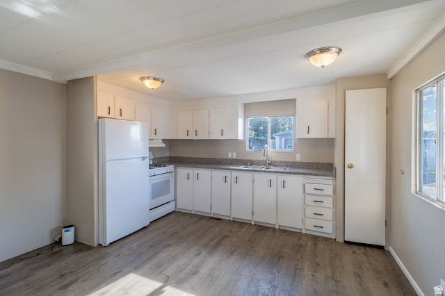 Main photo for 3023  Constitution Dr