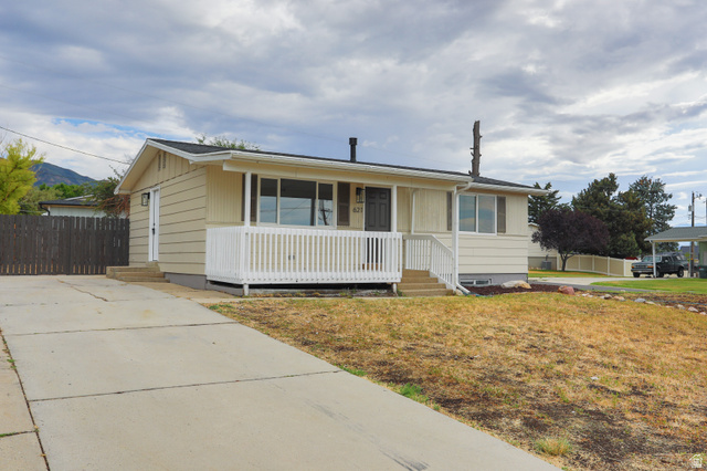 621 W Timpie Rd
                     MLS #2182914