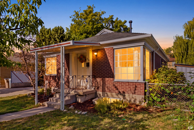 735 N Sonata St
                     MLS #2182935